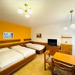E&C Pension Rooms